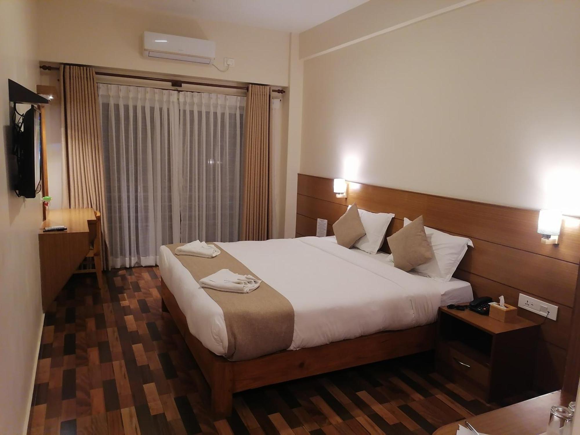Urban Boutique Hotel Pokhara Exterior photo